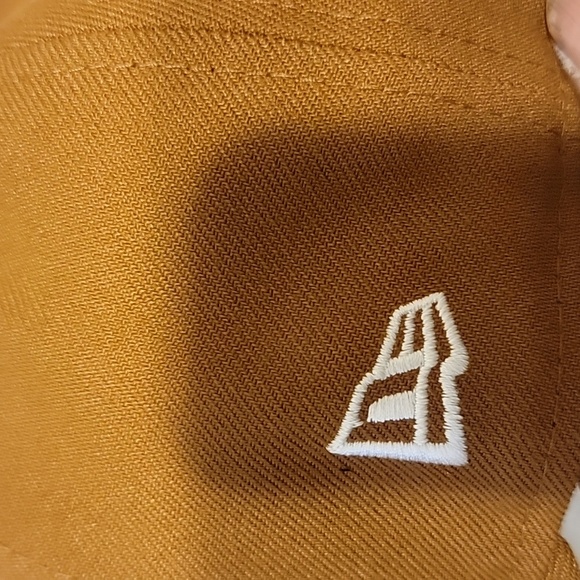 New Era Atlanta Braves Baseball cap, size 7 3/4, colors Brown and light brown - Picture 6 of 9